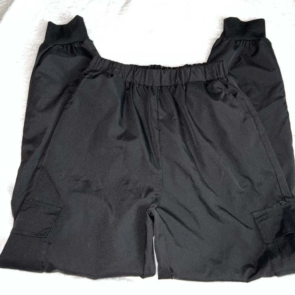 COMFY BLACK CARGO PANTS
